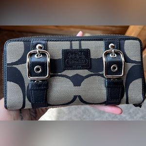 Coach Wallet.